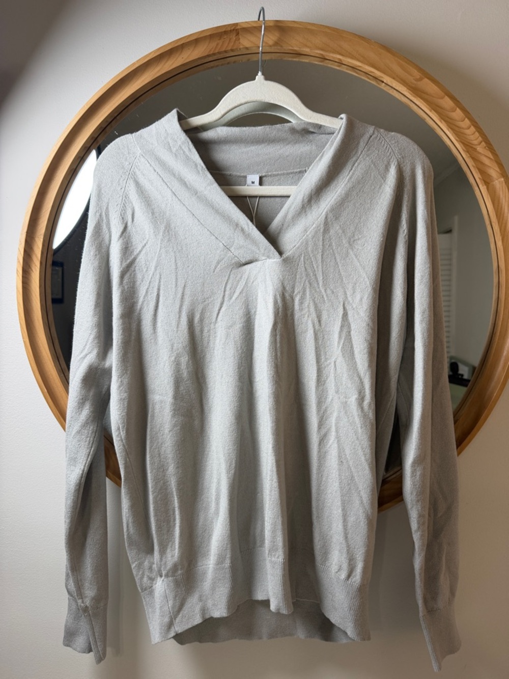 Light Gray V-Neck Pullover Sweater Top - Picture 1 of 5